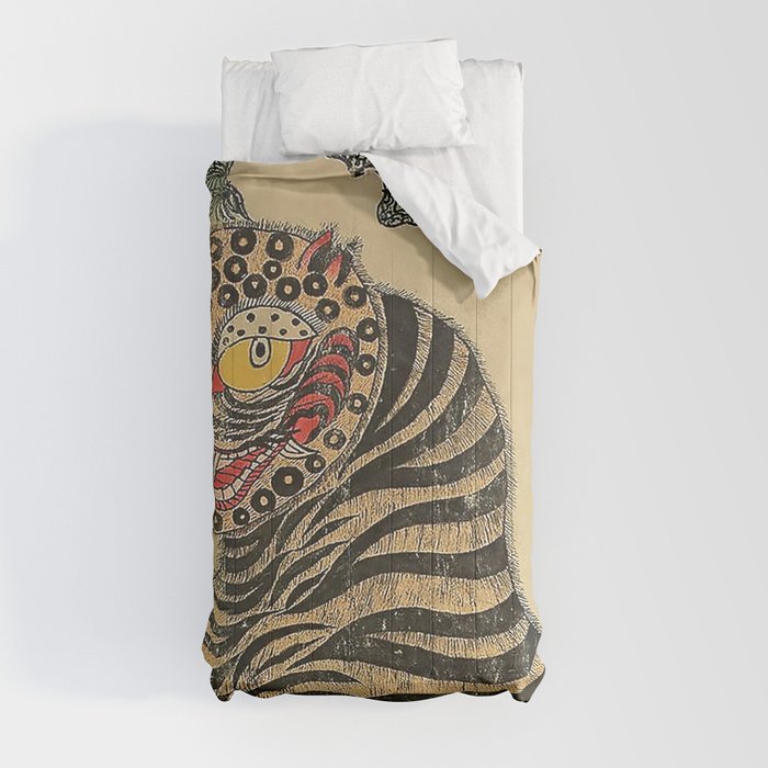 Striped Vintage Minhwa Tiger and Magpie Comforter