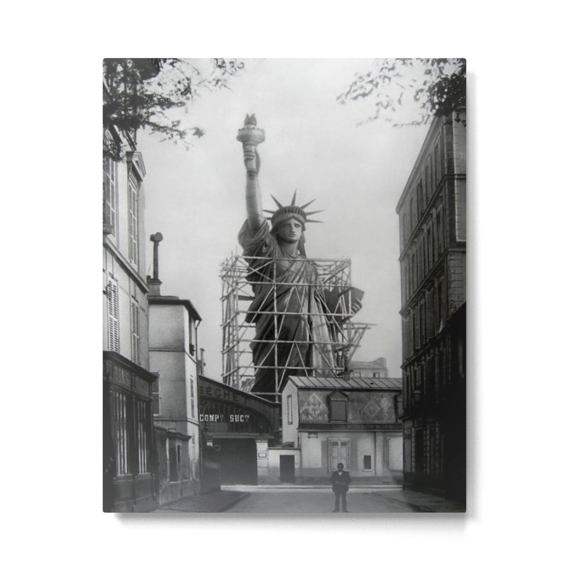 Piecing Together of the Architecture of the Statue Of Liberty In Paris, 1886 black and white photograph Metal Print | TeksDecor