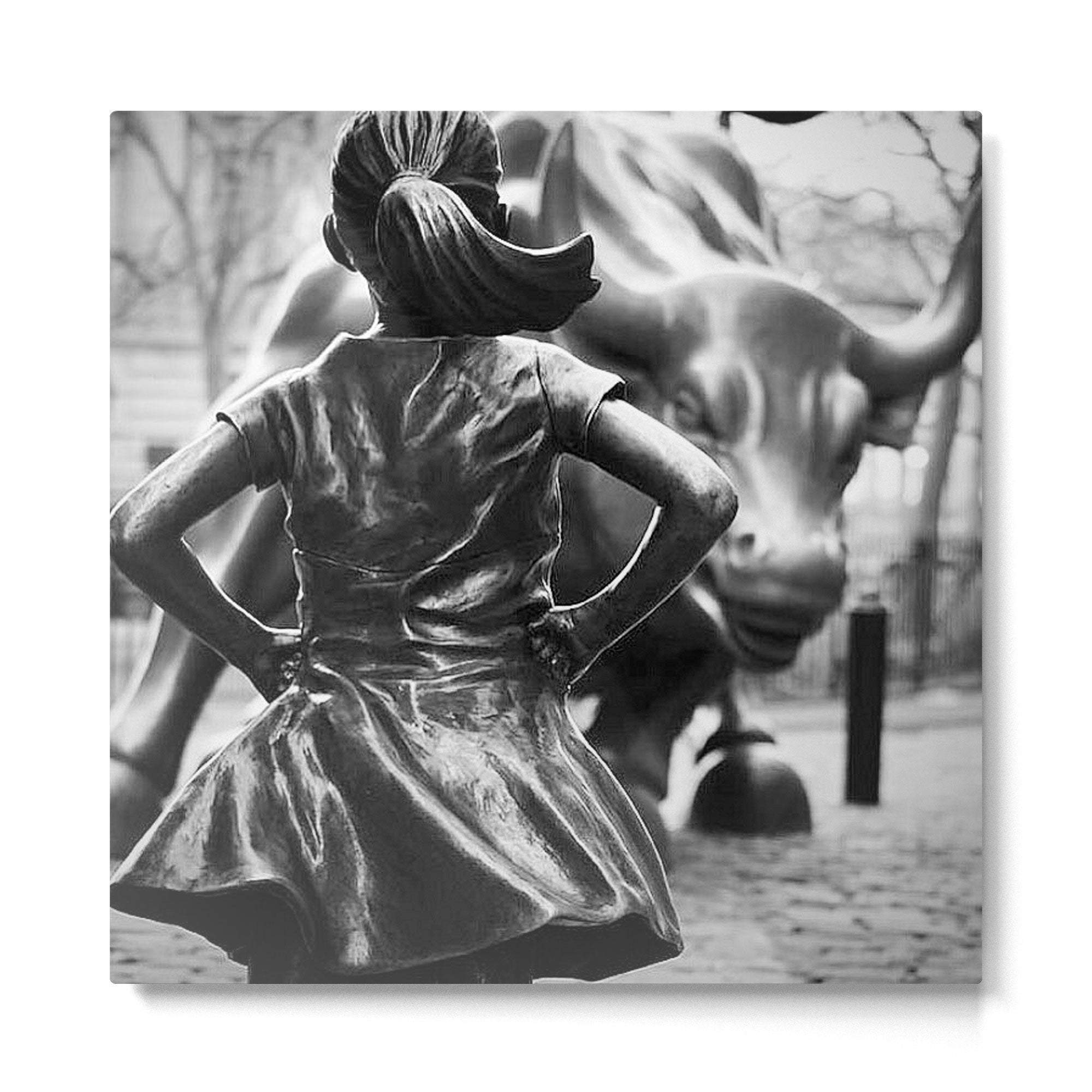 Fearless Girl facing down the Charging Bull statue of Wall Street black and white photography Metal Print | TeksDecor