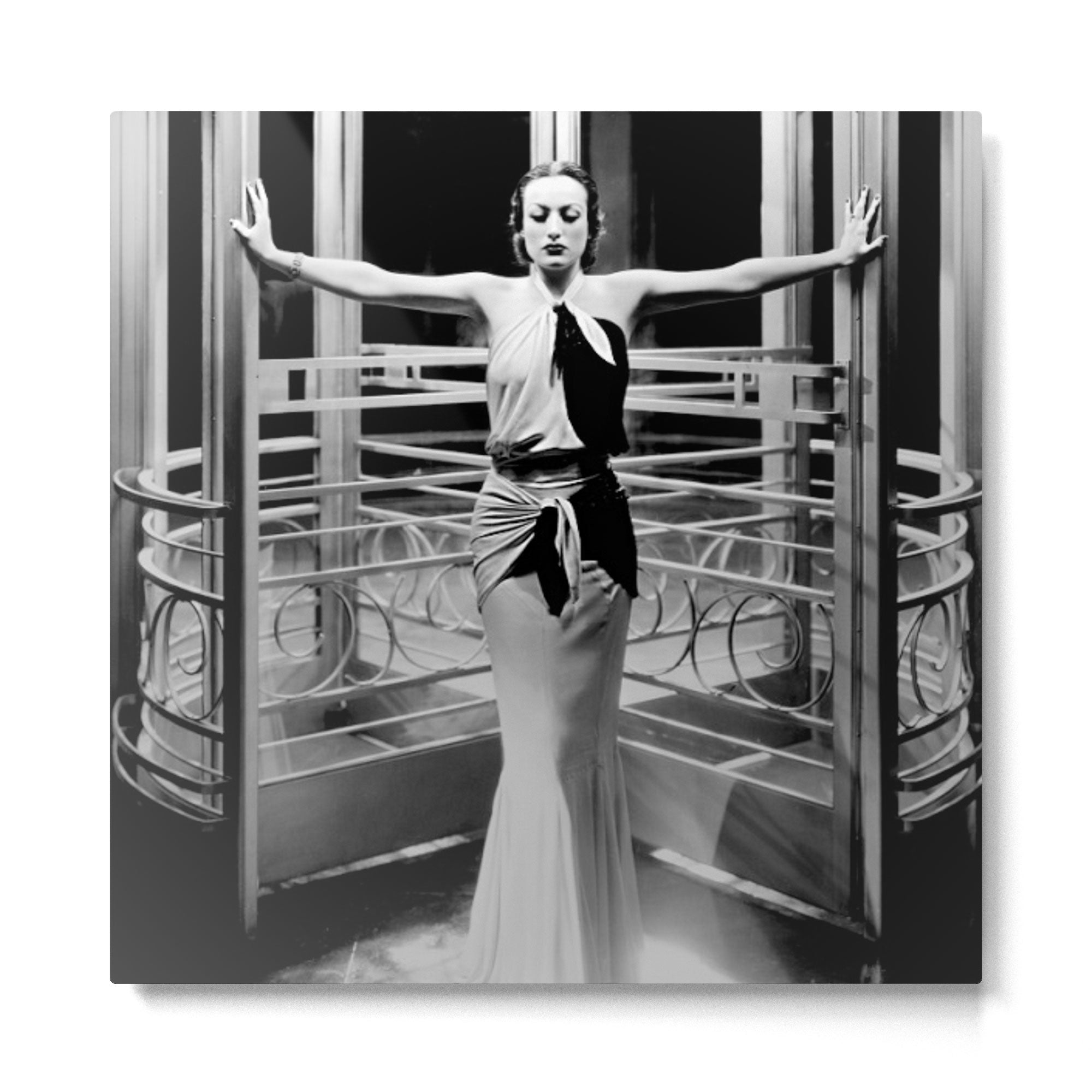 Joan Crawford, Hollywood Starlet Grand Hotel black and white photograph / art photography Metal Print | TeksDecor