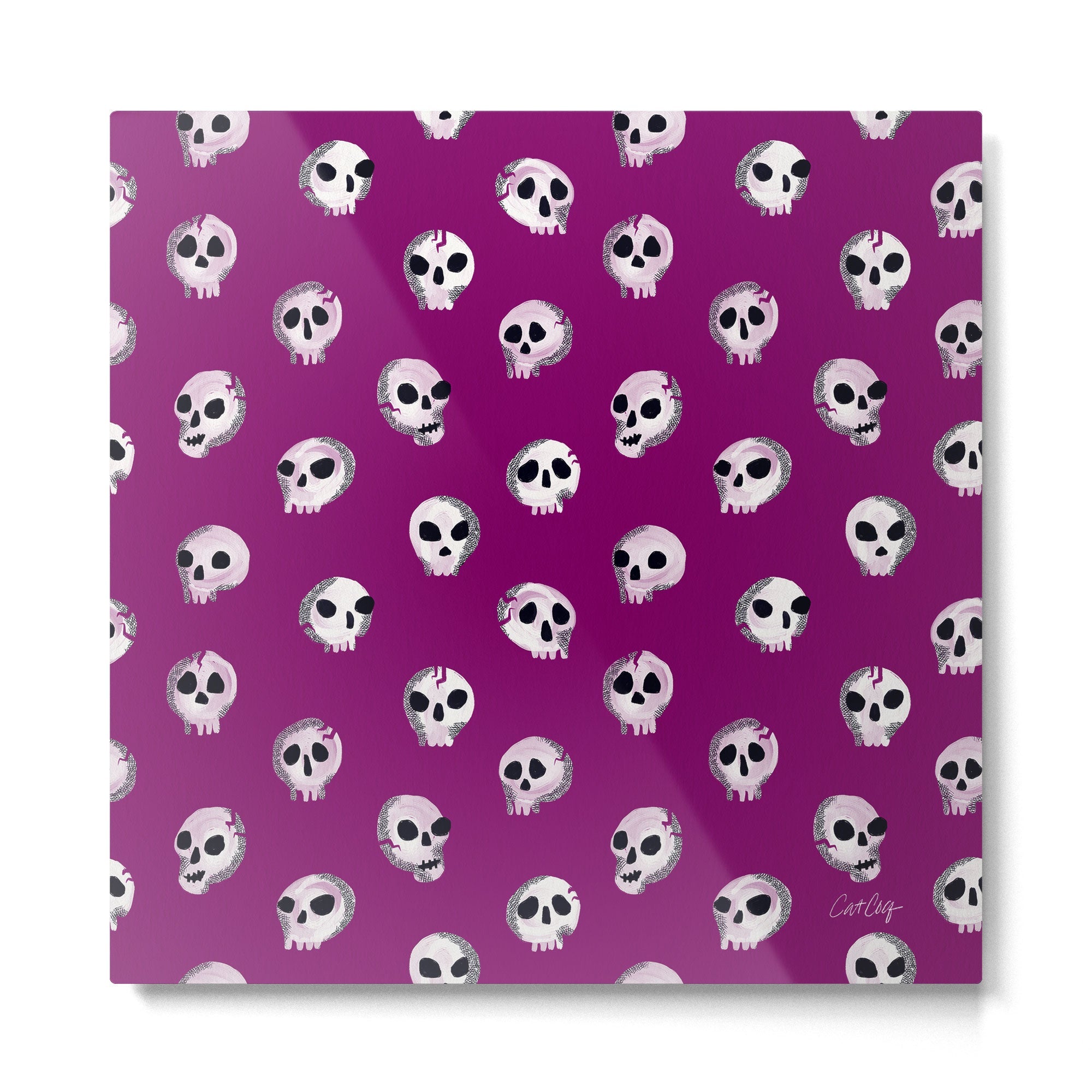 Spooky Skulls - Purple Metal Print | TeksDecor