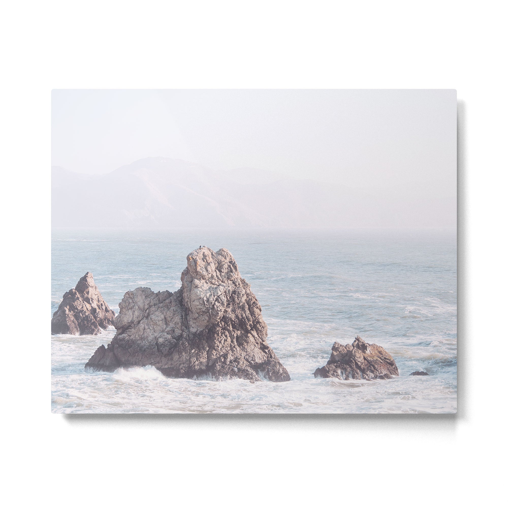 Pale Pacific - Ocean Landscape, Nature Photography Metal Print | TeksDecor