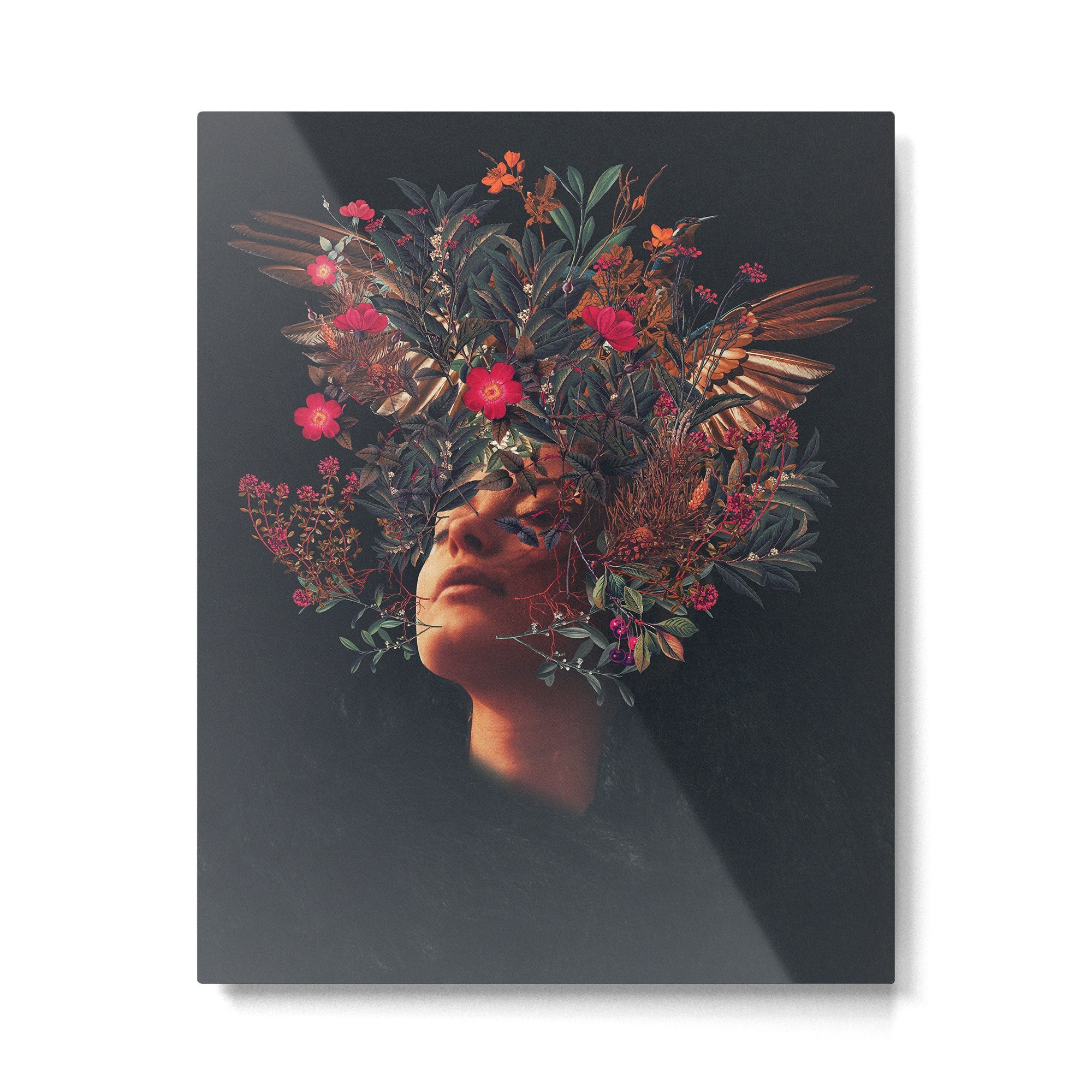 Kissing Rosa Metal Print | TeksDecor