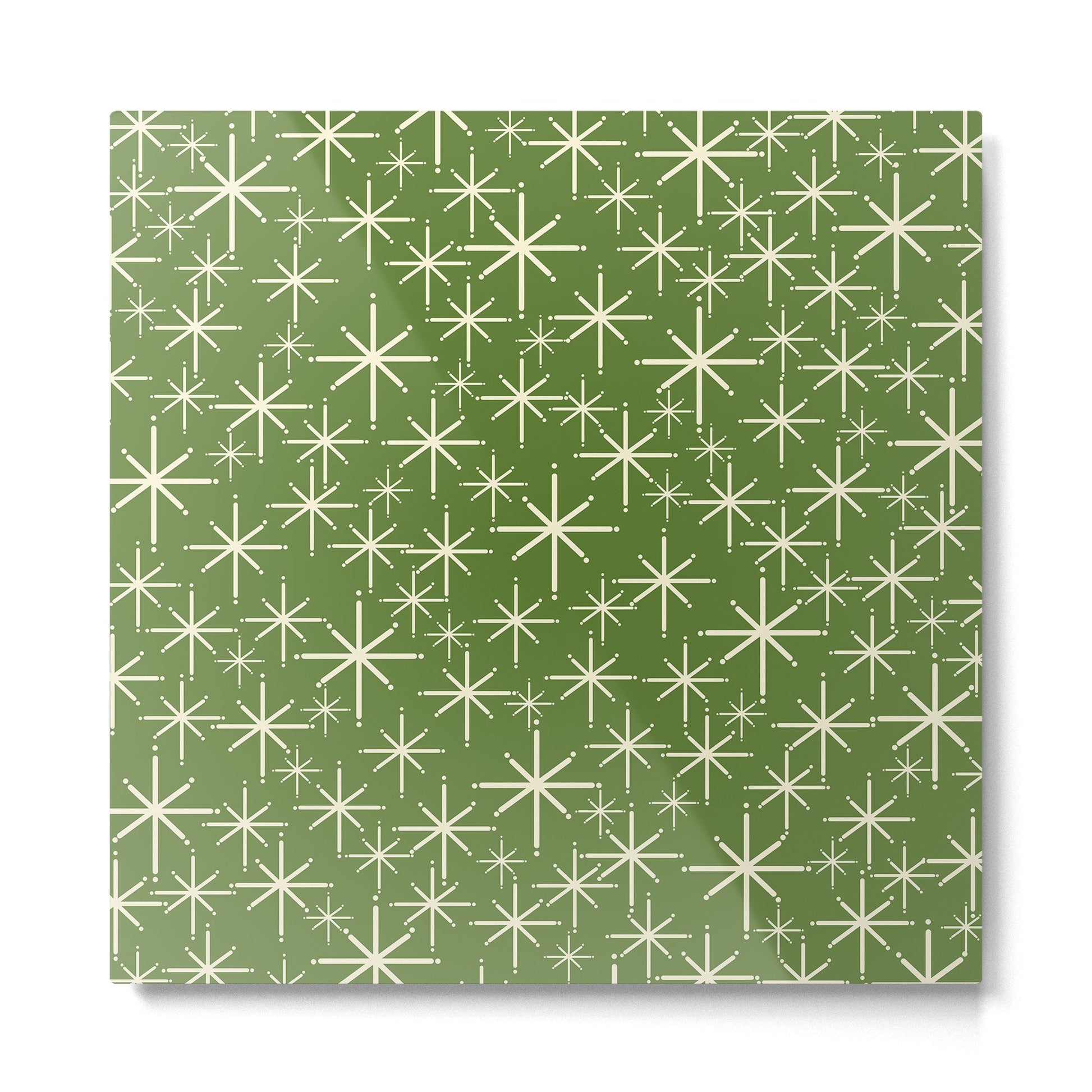 Atomic Age Starbursts - Mid Century Modern Pattern in Cream and Retro Christmas Green Metal Print | TeksDecor