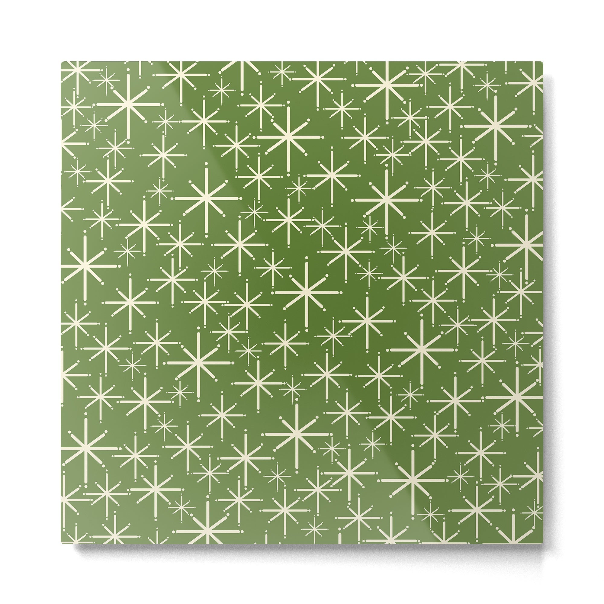 Atomic Age Starbursts - Mid Century Modern Pattern in Cream and Retro Christmas Green Metal Print | TeksDecor