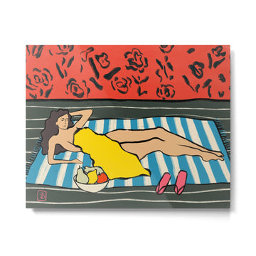 RESTING WOMAN Metal Print | TeksDecor